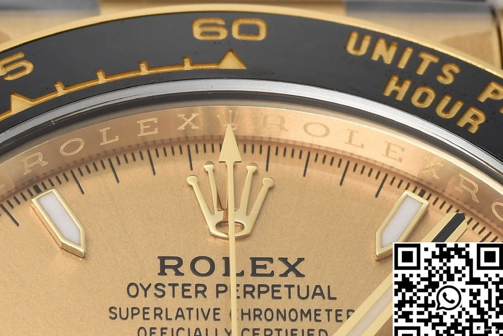 M126518 Factory Clean Black Cosmograph Dial Rolex Bezel Yellow Daytona 0422